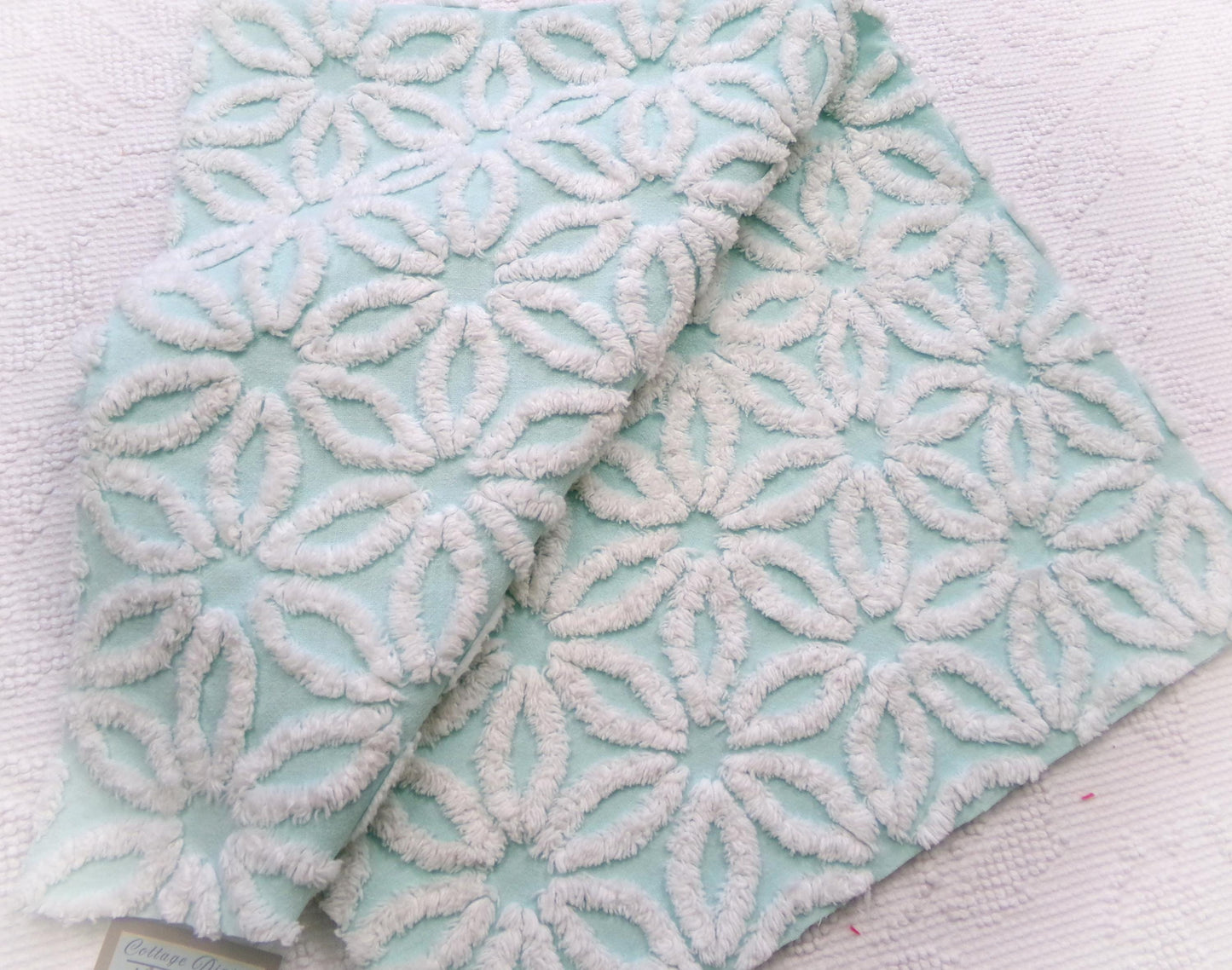 aqua & white daisy vintage chenille fabric, 20" x 24" piece of cottage style sewing quilt material