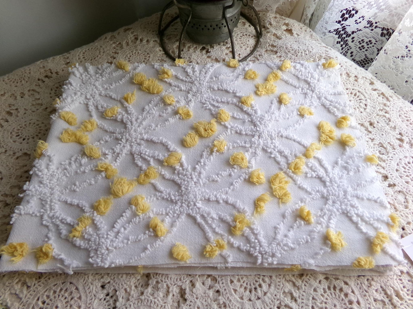white chenille fabric with goldenrod yellow pops, vintage 18" x 24" inch piece of quilt material in traditional wedding ring designs