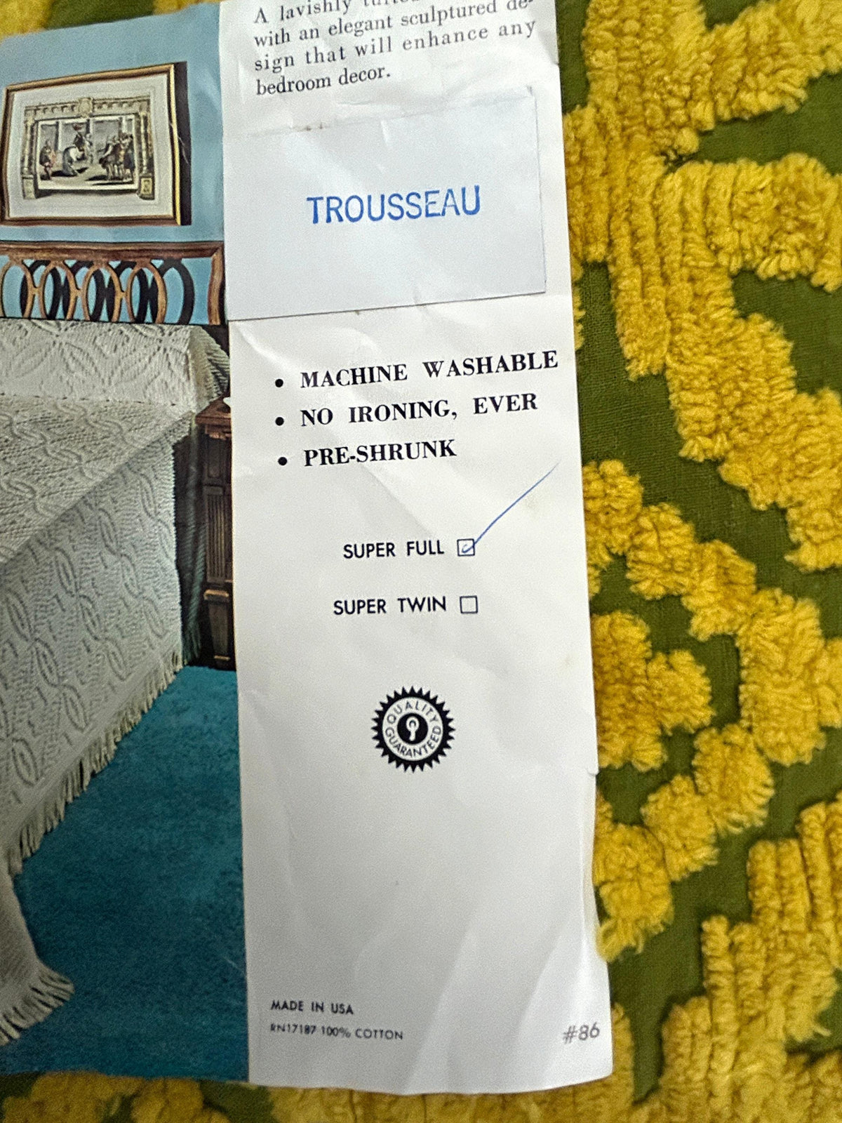 Avocado Olive Green Vintage Chenille Bedspread Boho Gold Wedding Rings, FULL Size NOS