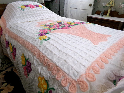 Basket of Happiness Vintage Chenille Bedspread Cheerful Cottage Hearts, Full Size