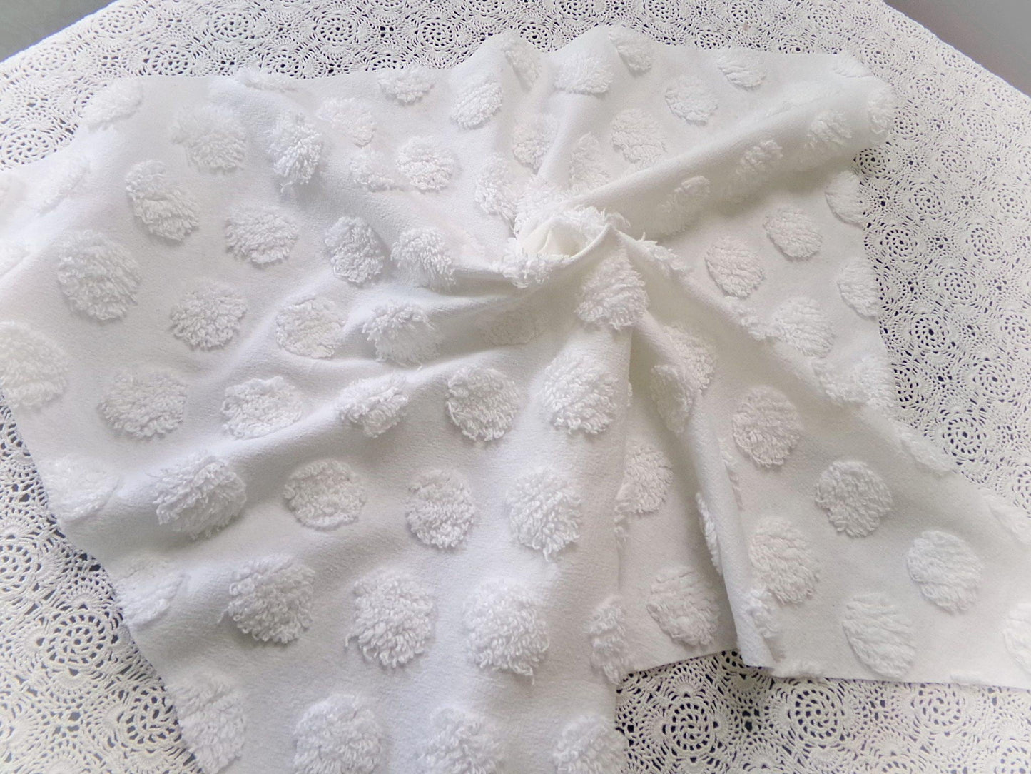Simple Coin Pops Vintage Style Chenille Fabric Big White Dots 18x24" Quilt Material