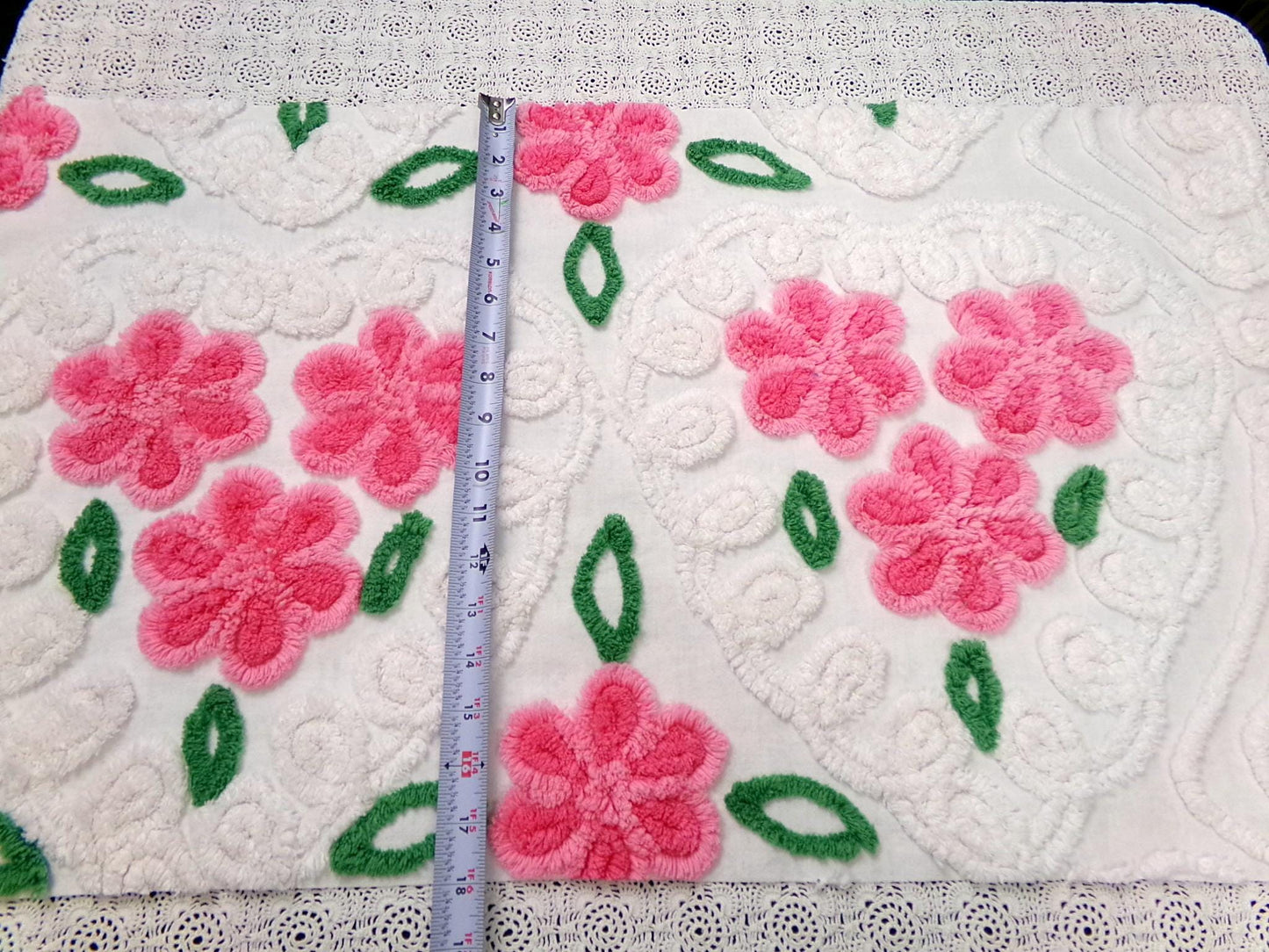 Pink White Floral Vintage Chenille Bedspread Fabric Sewing Quilt Material 17.5x30"