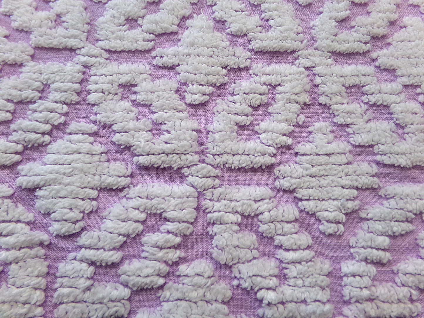 White Lilac Petals Vintage Chenille Bedspread Fabric 20x24"