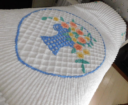 cottage style vintage chenille bedspread, spring flower basket on radiating white sunburst tufting, full size cotton bedding