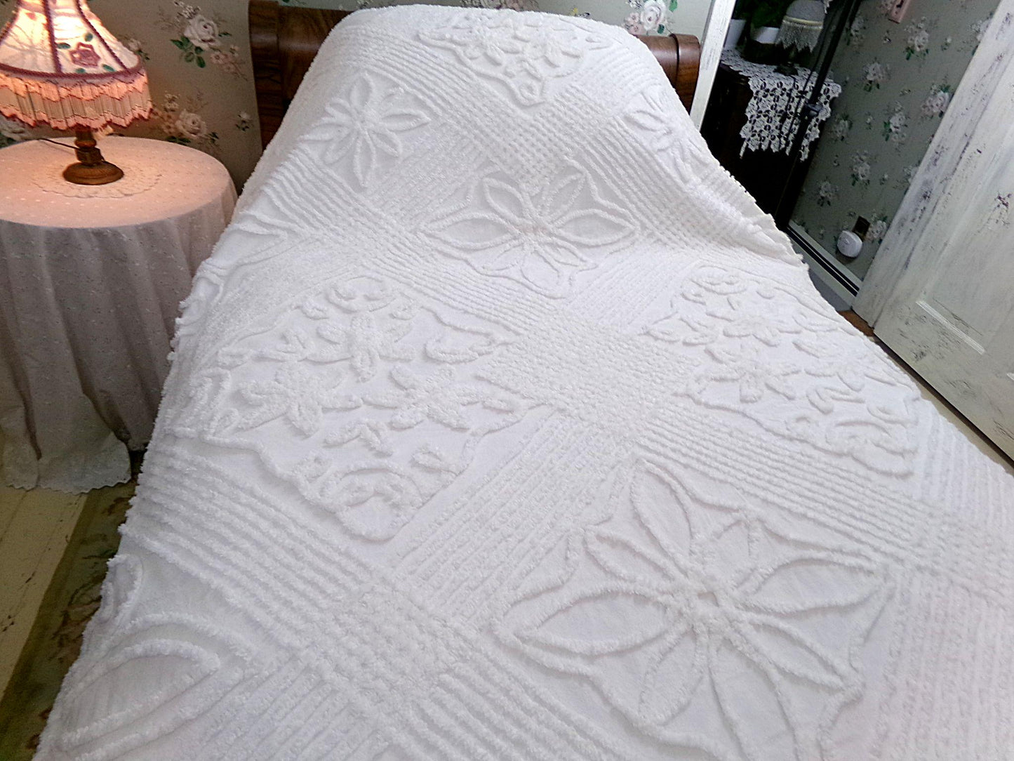 angelic lily white chenille bedspread, vintage simple cotton summer bedding, full size coverlet