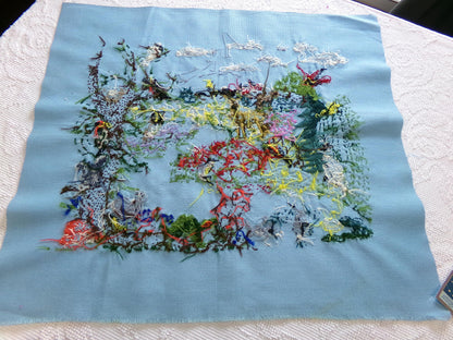 AMERICAN WILDLIFE Completed Vintage Crewel Embroidery from Paragon Needlecraft Kit 0418 02446x Forest Animals, Carol & Don Henning Design