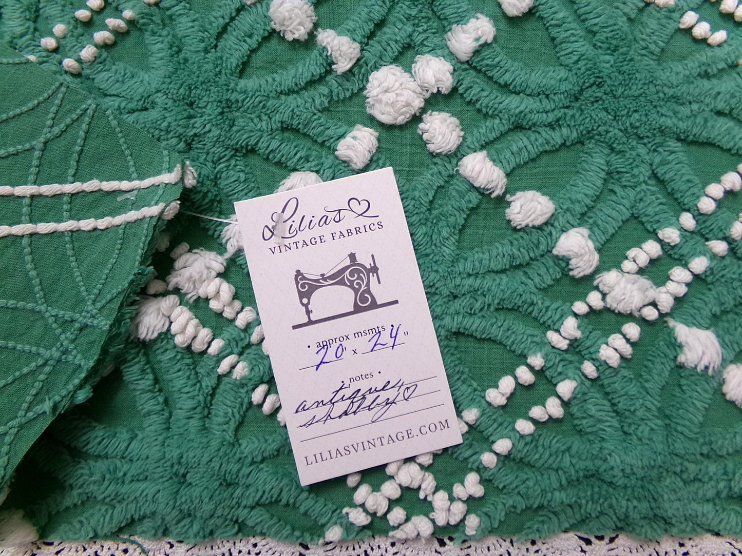 Green White Vintage Chenille Bedspread Fabric 20x24" Spider Tuft Pops Quilting Material