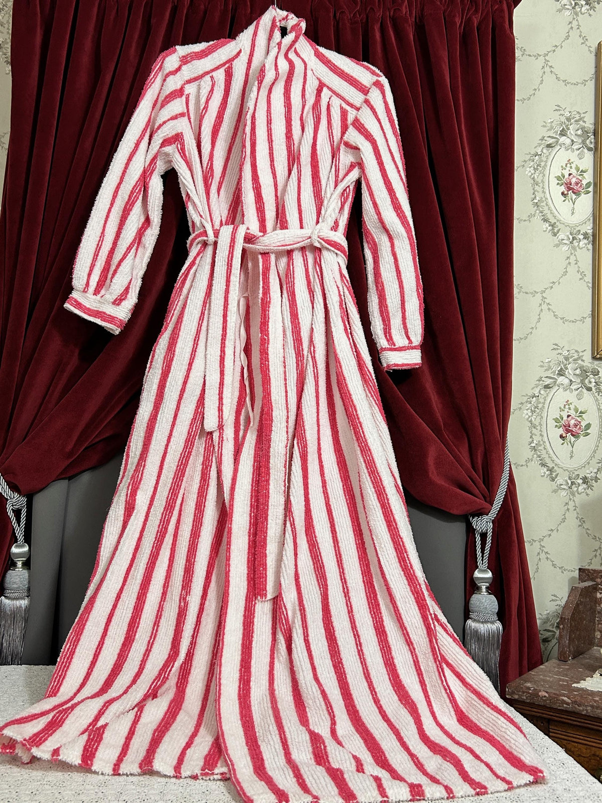 Vintage Chenille Robe Red & White Candy Stripe, Full Length Women’s Small Bathrobe