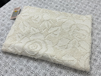 Cream White Vintage Chenille Fabric, Cabbage Roses, 20x30" Hobnail Woven Pc