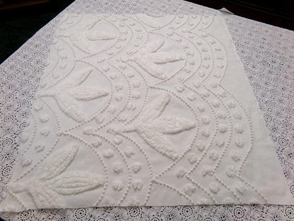 Vintage Chenille Fabric Dimensional Scallop Fan Leaf Design 22x23"