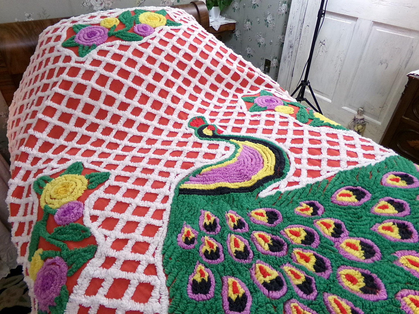 Vintage Chenille Bedspread Sprawling Red Peacock, Green Feathers & White Lattice, Full