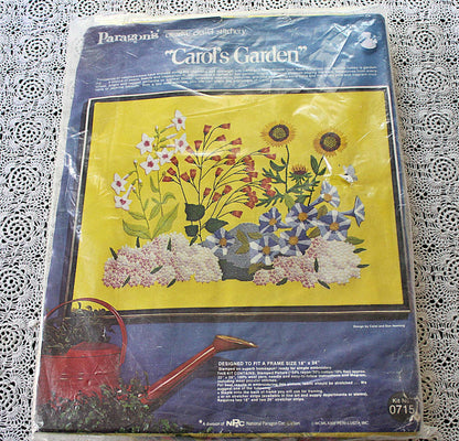 CAROL'S GARDEN Vintage Crewel Embroidery Kit Paragon Needlecraft 0715 Carol & Don Henning