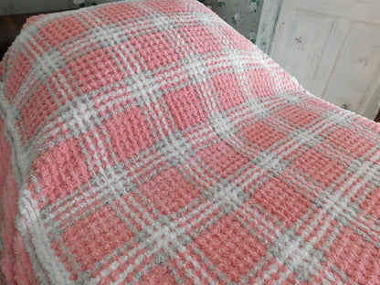 Girl Power Sassy Pink Vintage Chenille Bedspread, Grey & White Plaid, 100% Plush Cotton, TWIN Size
