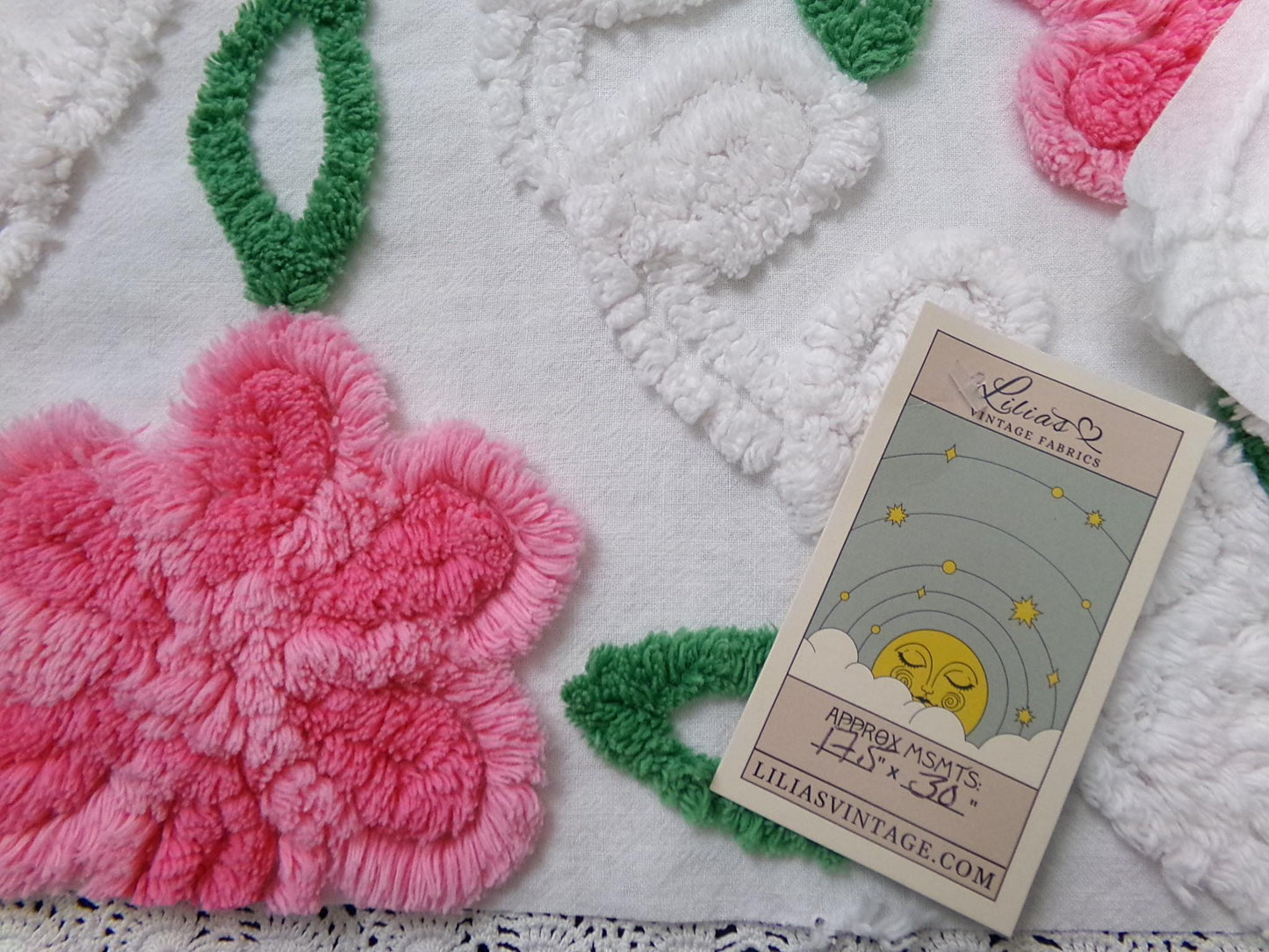 Pink White Floral Vintage Chenille Bedspread Fabric Sewing Quilt Material 17.5x30"