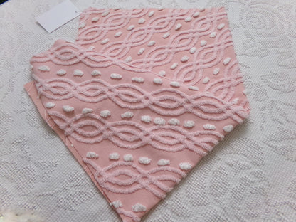 Shabby Pink Vintage Chenille Bedspread Fabric Eternity Links 19x24" Piece