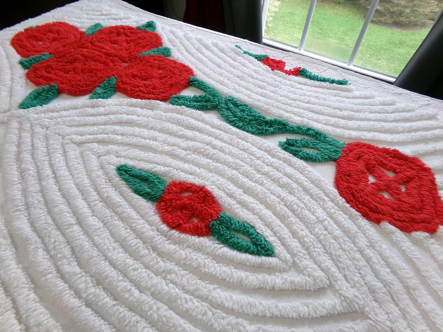 romantic red rose vintage chenille fabric: 25" x 25" piece w/ white swirl tufts & pom pom edge trim