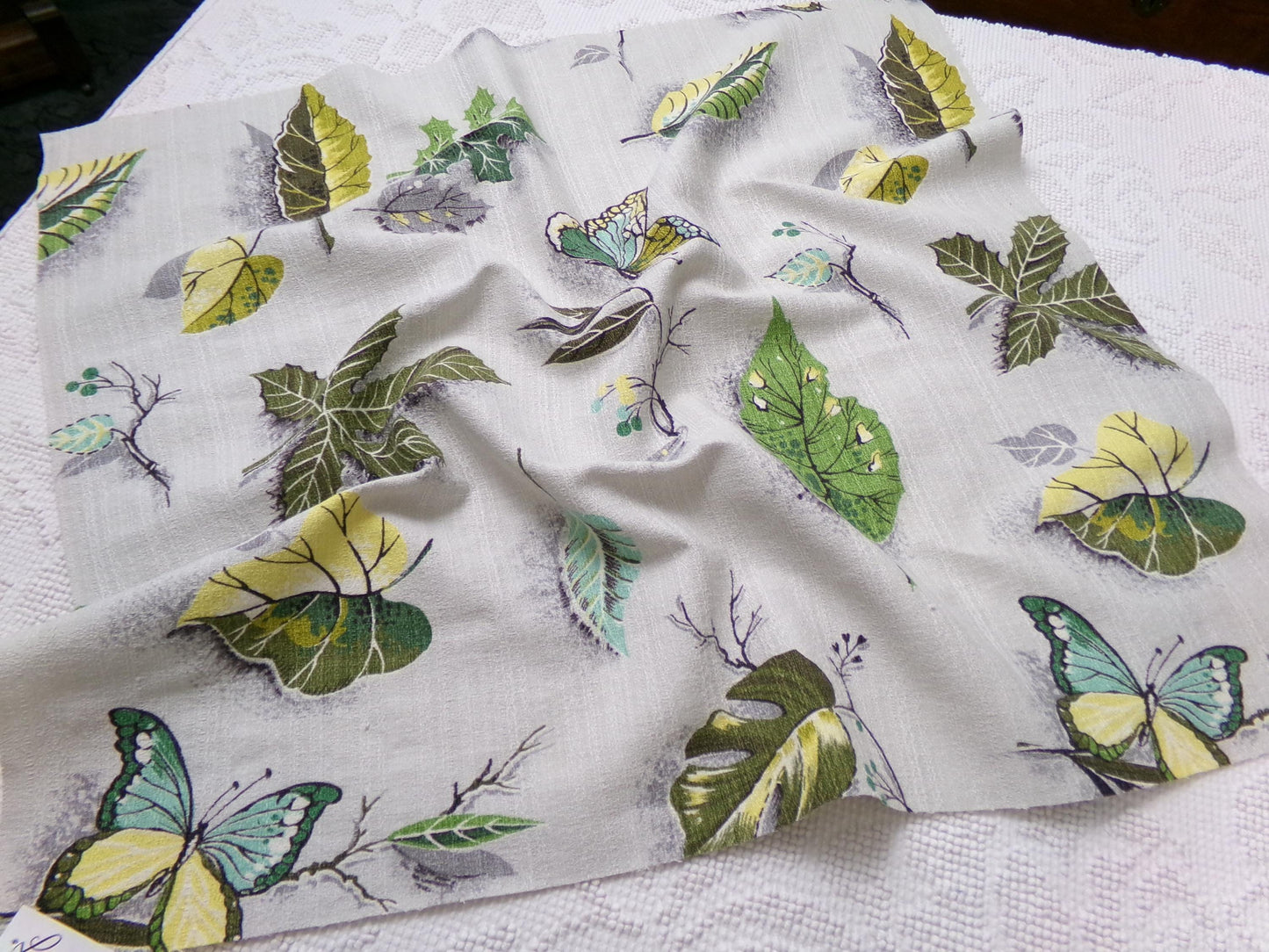 Butterfly Botanical Vintage Barkcloth Fabric Dimensional Natural Leaf Pattern 21" x 24"