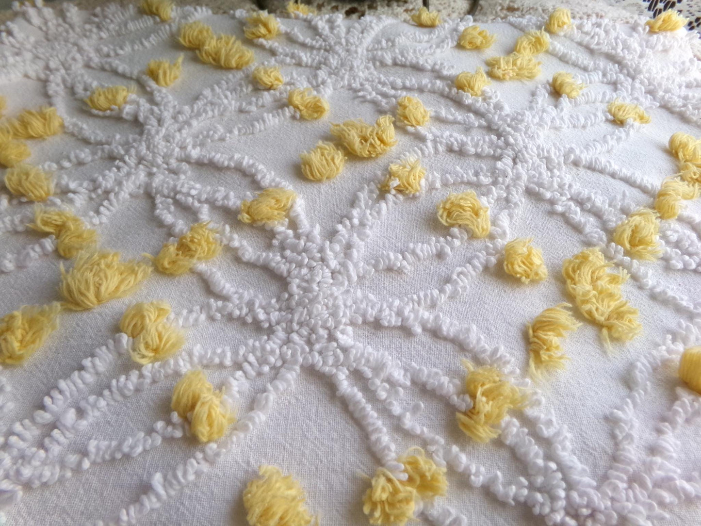 white chenille fabric with goldenrod yellow pops, vintage 18" x 24" inch piece of quilt material in traditional wedding ring designs