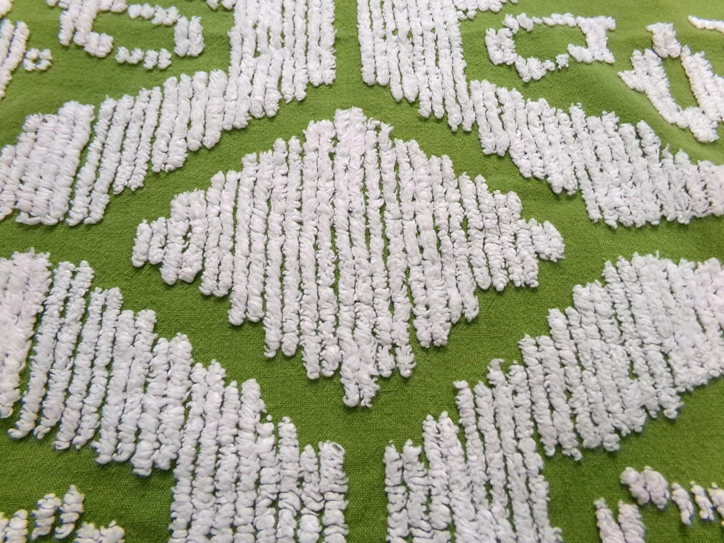 Boho Vintage Chenille Bedspread Fabric, 70s Green White Daisy 19x26" Lightweight Pc