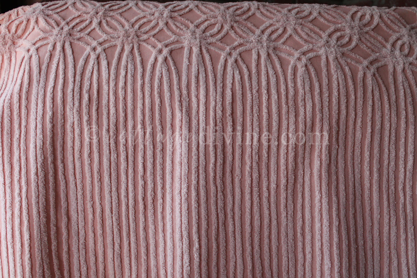 Beautiful Rosy Vintage Chenille Fabric Piece, 24" x 25" inches, Old Fashioned Wedding Rings & Cathedral Stripes