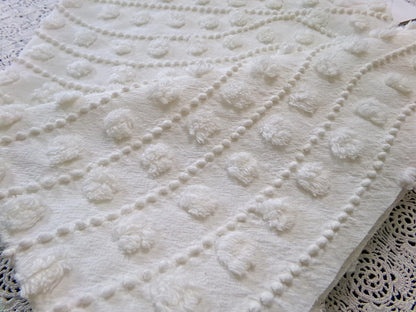 Creamy Pearl Pops Vintage Chenille Bedspread Fabric 17.5x27" Piece Quilt Material