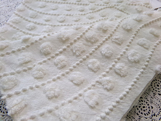 Creamy Pearl Pops Vintage Chenille Bedspread Fabric 17.5x27" Piece Quilt Material
