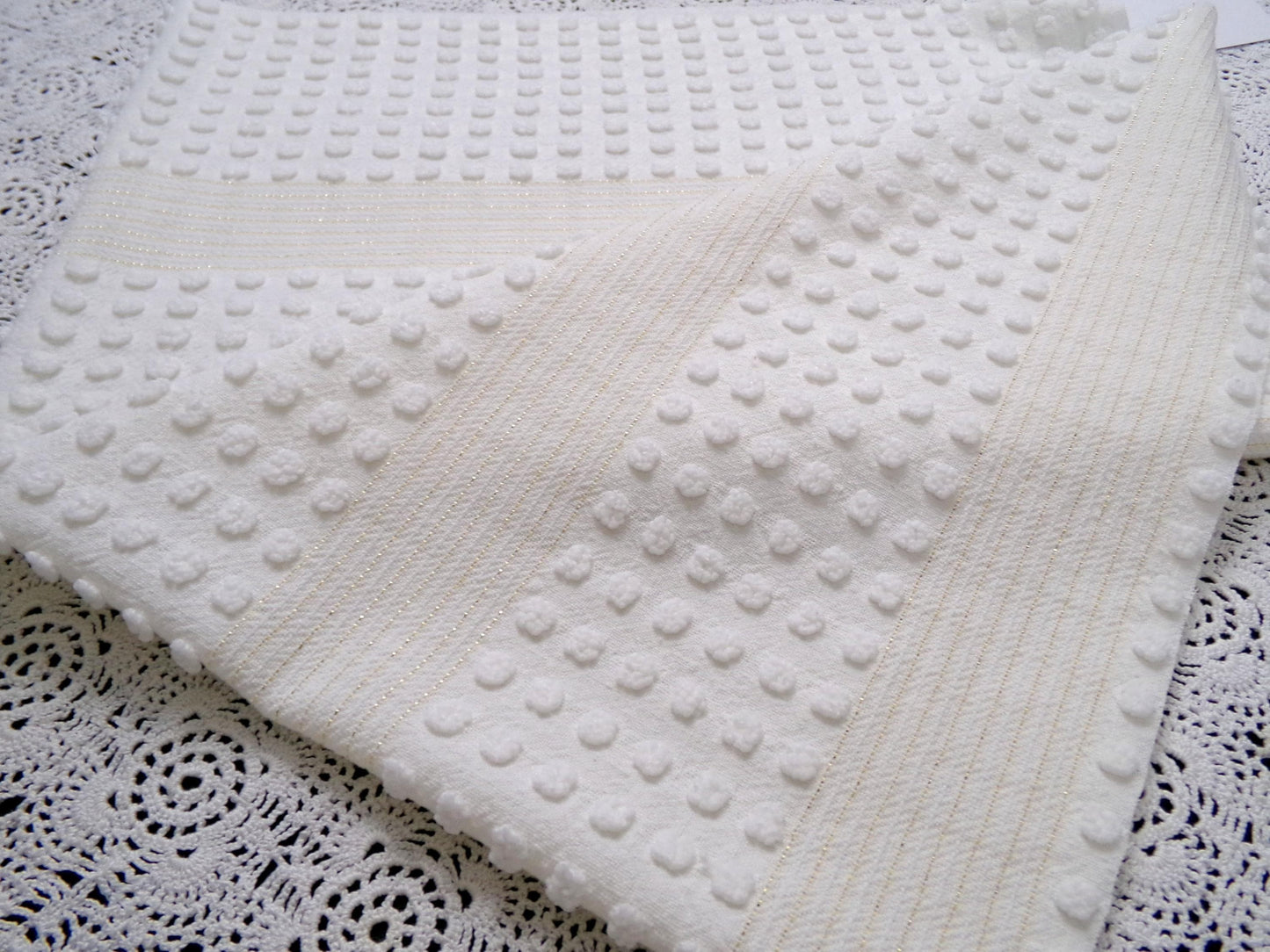 Vintage White Chenille Fabric Multisize Stripe Pops & Gold Metallic Accent, 18"x24"