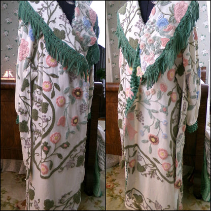 Shabby Distressed Vintage Chenille Robe, Victorian Style Costume Women's Bathrobe, M/L