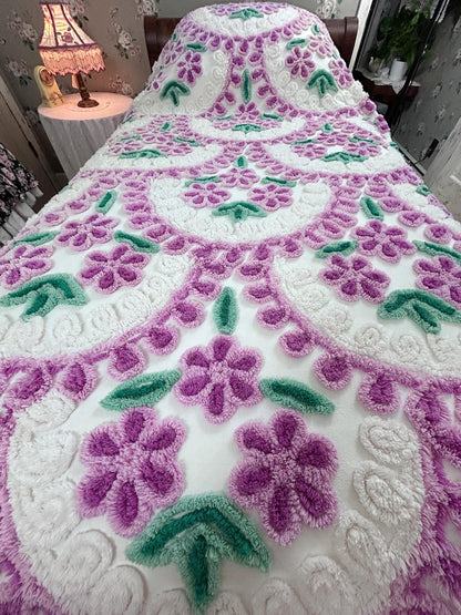 Meadow Violets Vintage Chenille Bedspread, Lavender & White Full Size Cotton