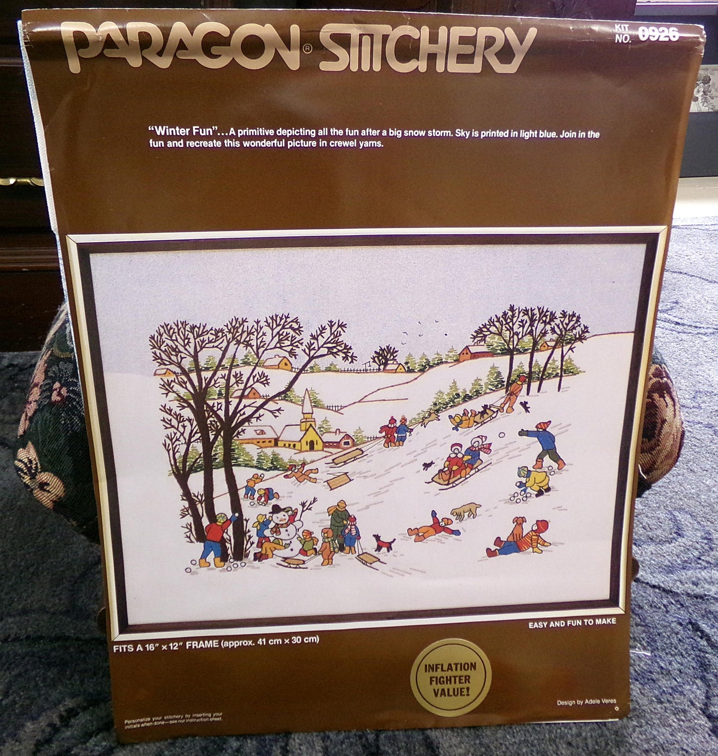 WINTER FUN Crewel Embroidery Kit, Vintage Paragon Needlecraft 0926, Snow Scene Wall Art