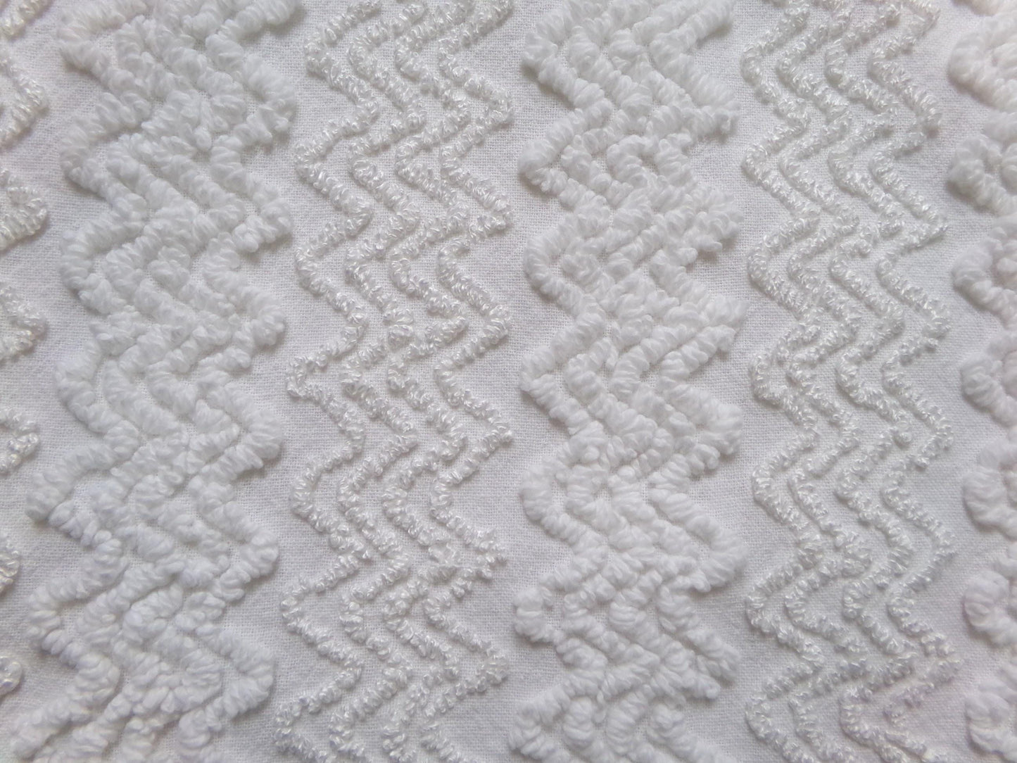 Heavenly White Vintage Chenille Bedspread Fabric, Textured Zig Zag Quilt Material, 18" x 24"