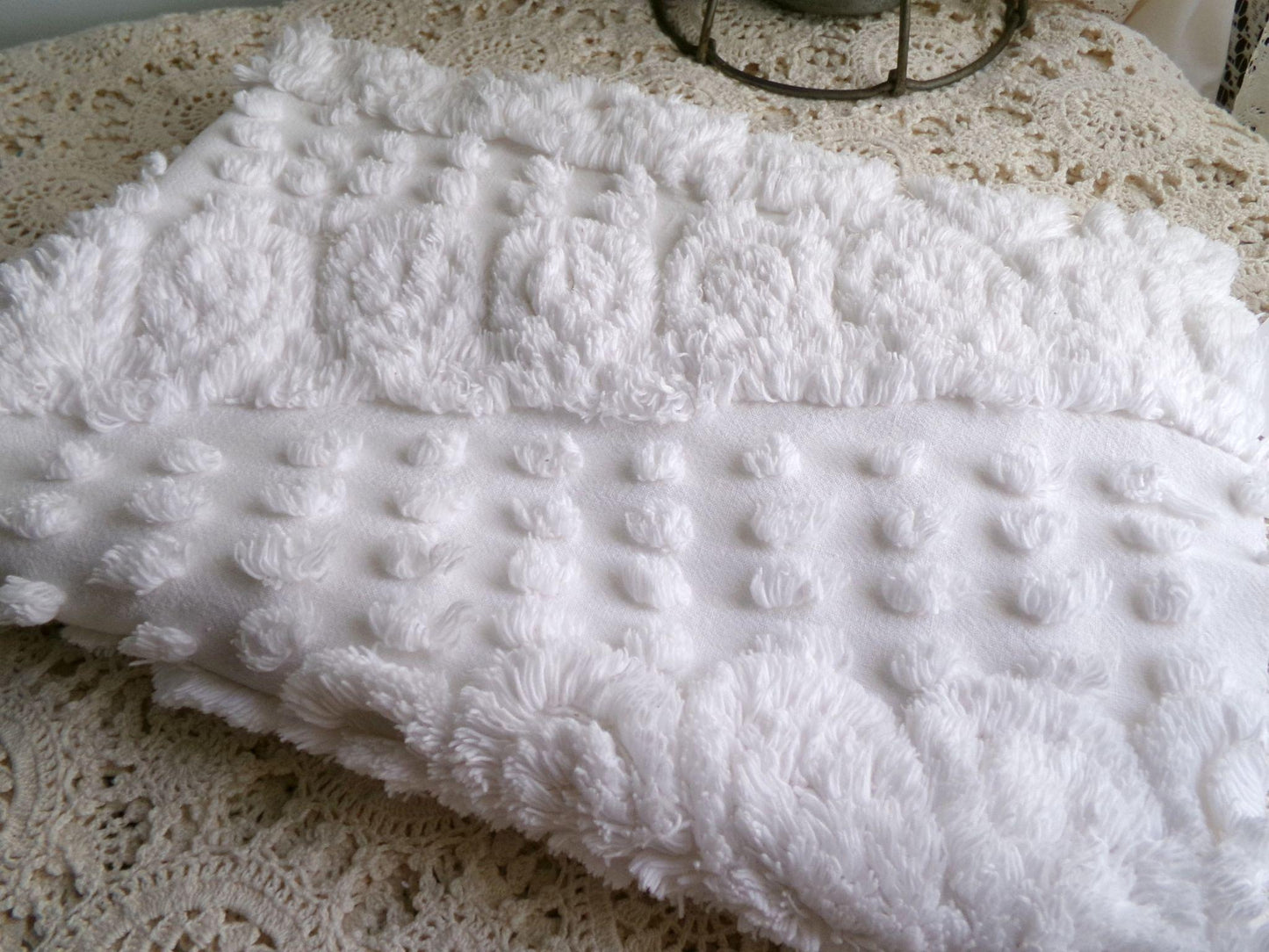 Fluffy Angel White Plush Swirl Vintage Chenille Quilt Fabric, 16" x 24" inch Piece