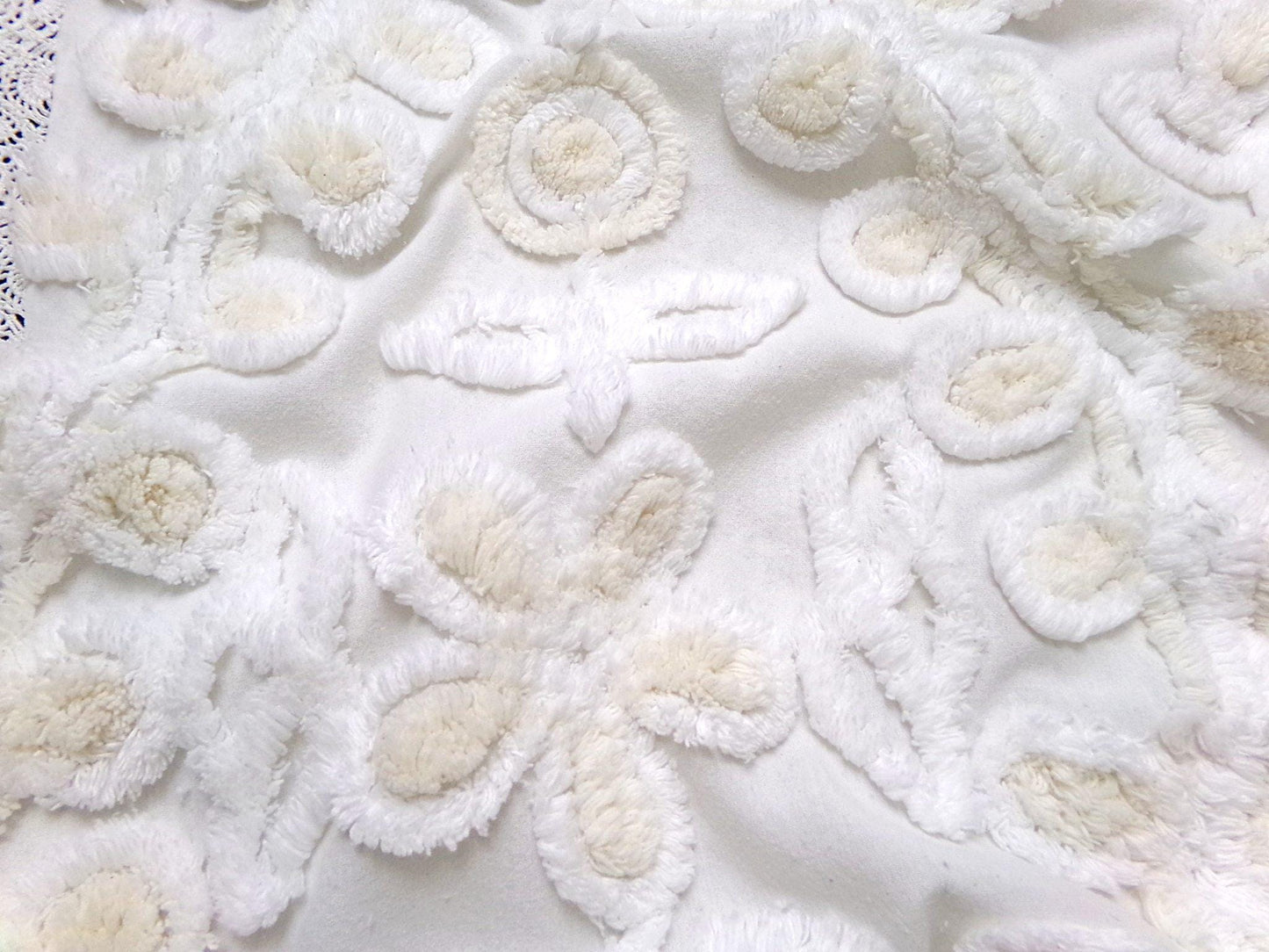 Vanilla Twist Vintage Chenille Fabric Piece 20x25" Floral Curlicue Craft Sewing Material
