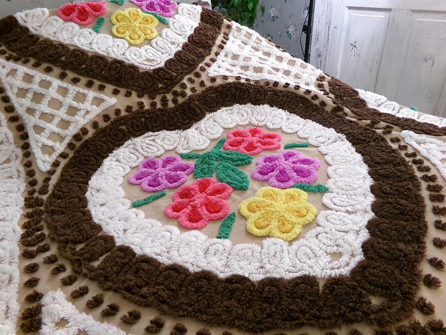 Vintage Chenille Bedspread, Rainbow Hearts Chocolate Brown, Full Size