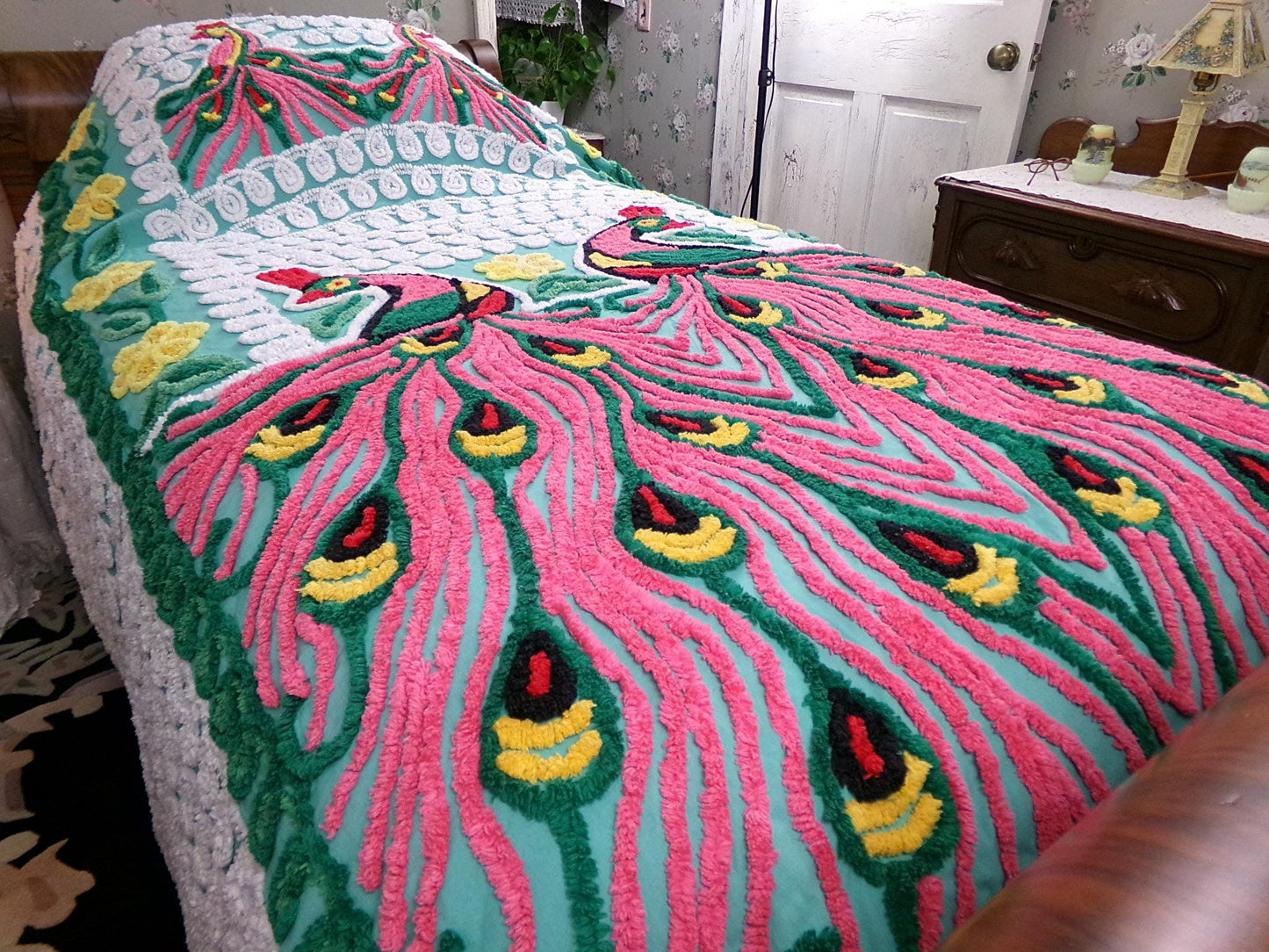 Green Peacock Vintage Chenille Bedspread, Full Size Pink Lovebirds & Swirls