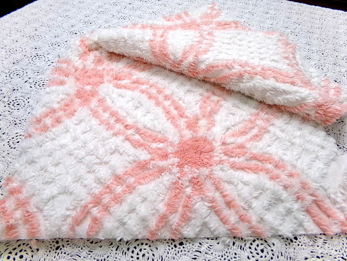 summer peach vintage chenille bedspread fabric white geometric quilt material 20x25"