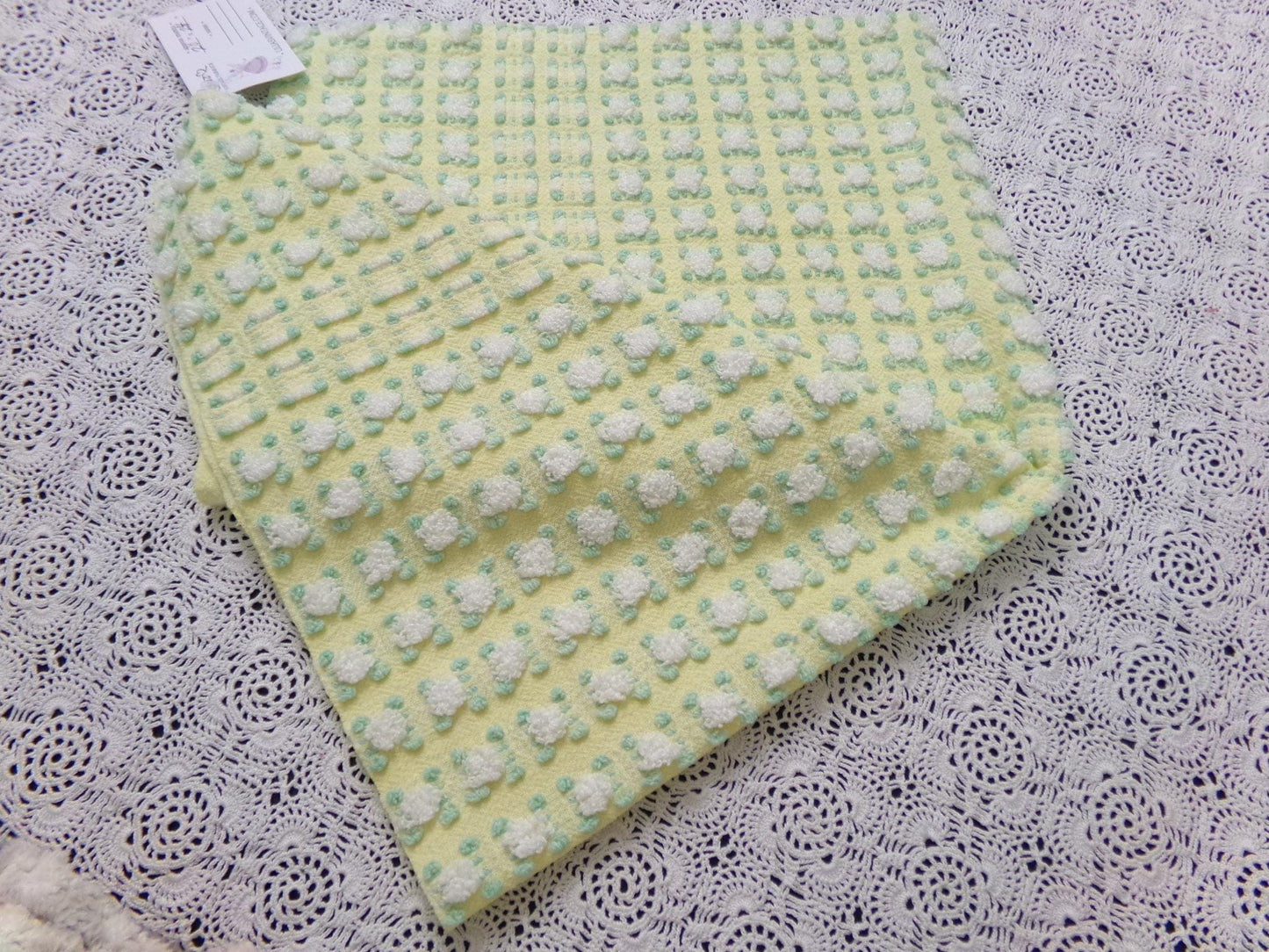 Phantom Rosebud Vintage Chenille Bedspread Fabric Yellow White 20x24" Piece