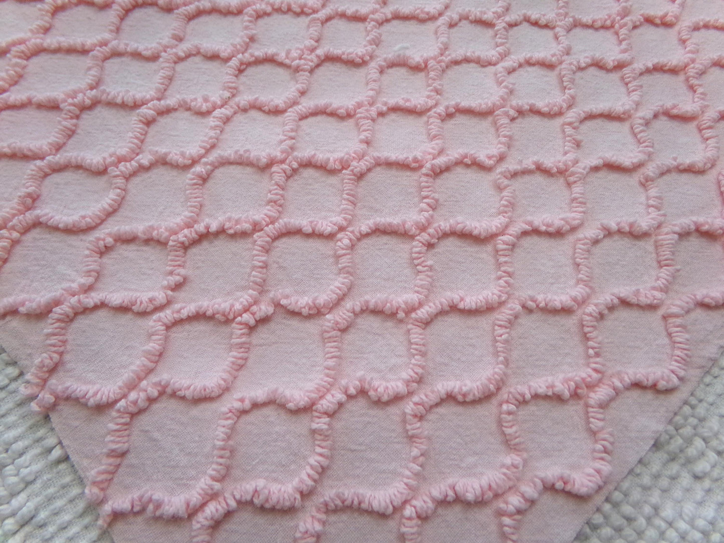 Precious Pink Vintage Chenille Fabric Piece, Textured Eternity Link Design, Quilt Material for Sewing & Crafts, 18" x 24"
