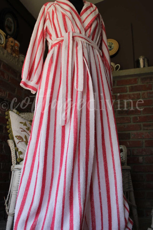 Feminine Flattering Vintage Chenille Robe, Siren Red & White Stripes Bathrobe, Ladies Size S, Lightweight Summer Cotton Blend
