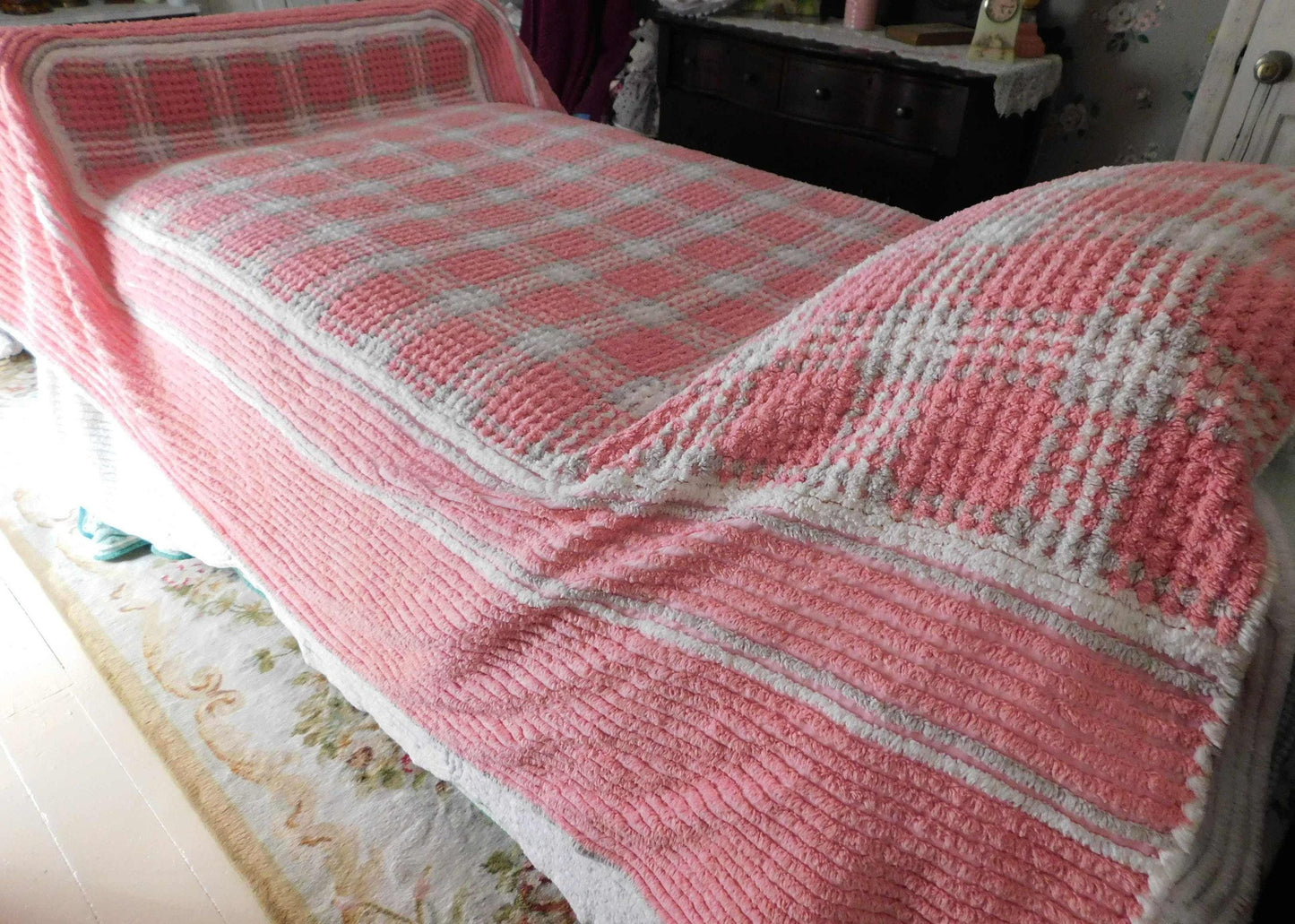 Girl Power Sassy Pink Vintage Chenille Bedspread, Grey & White Plaid, 100% Plush Cotton, TWIN Size