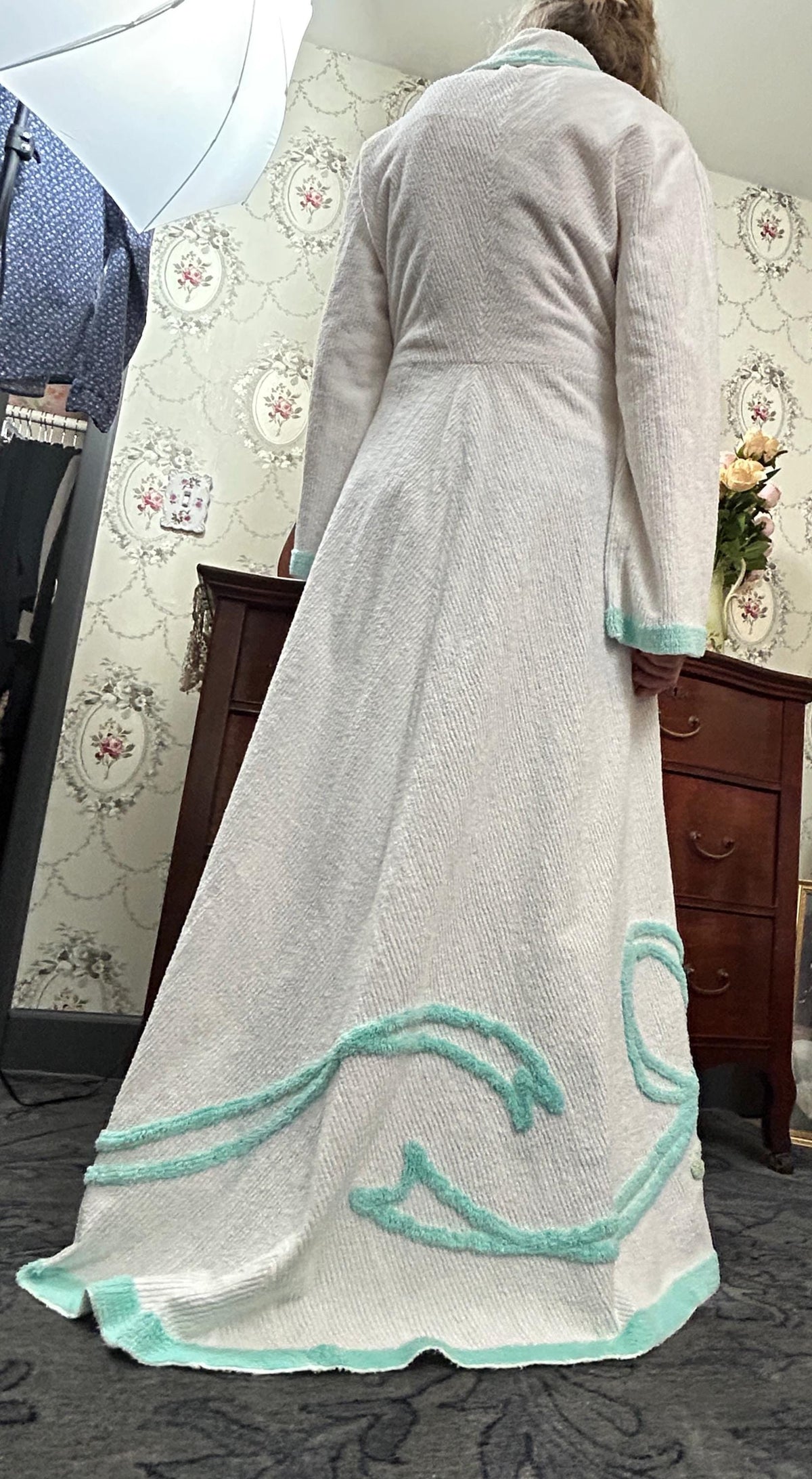 Vintage Chenille Robe White with Aqua Floral Tufting, Full Length Women’s S Bathrobe