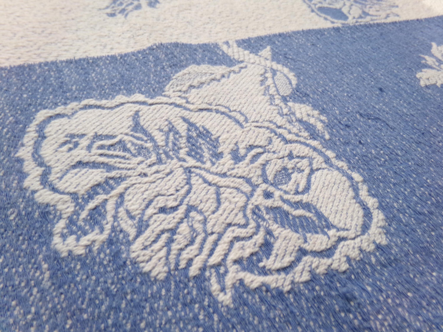 Vintage Woven Reversible Fabric Cabbage Rose Floral Blue White Cottage Chic 22x30
