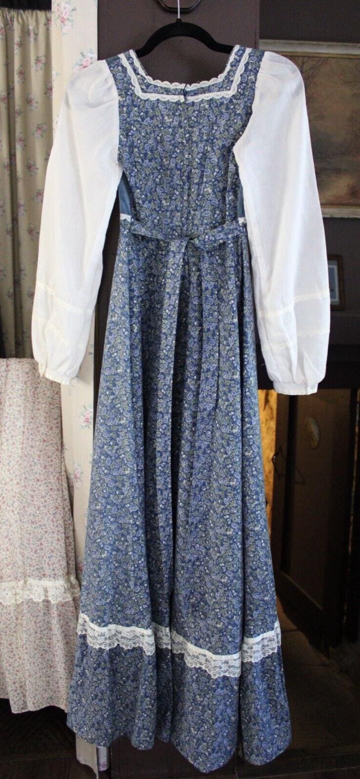 corset prairie dress 70's Blue Butterfly Print Gunne Sax Jessica McClintock Lace Up Corset Maxi Prairie Dress Lace Poet Sleeve