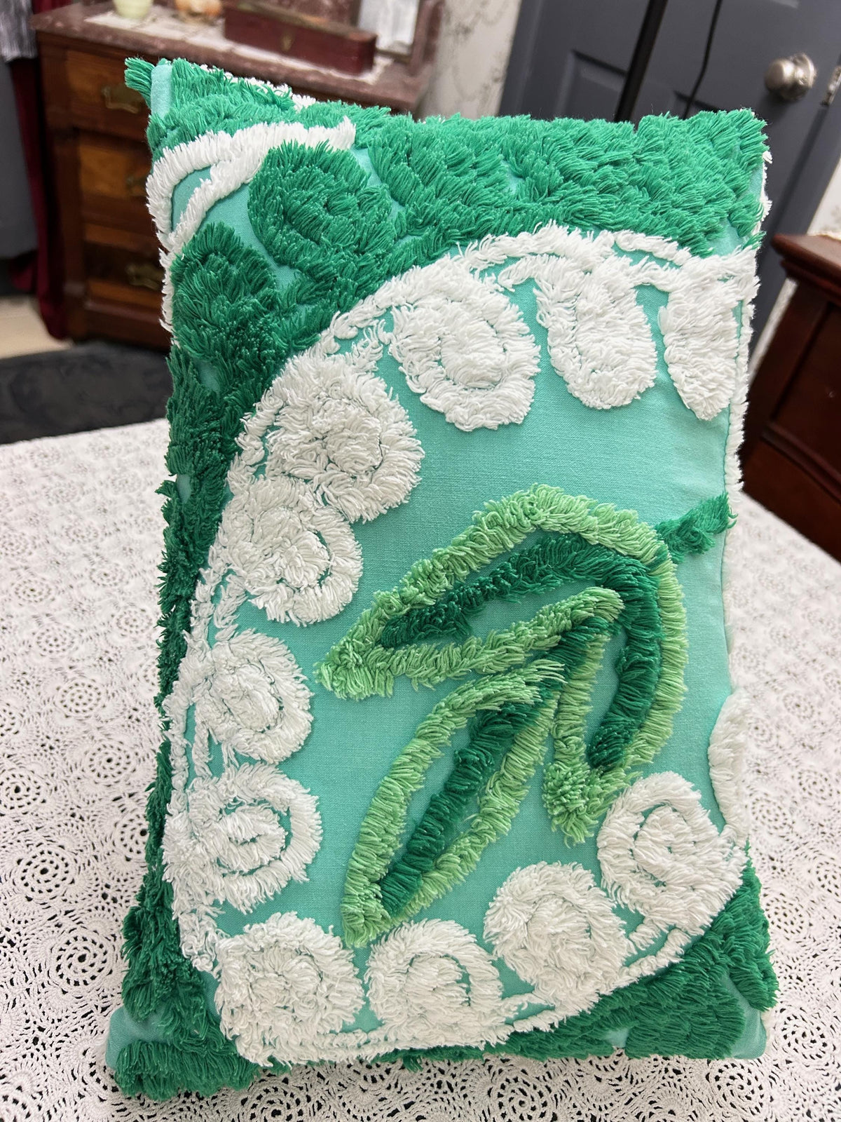 Botanical Green Vintage Chenille PIllow Cover, Rectangle 12x16" Design