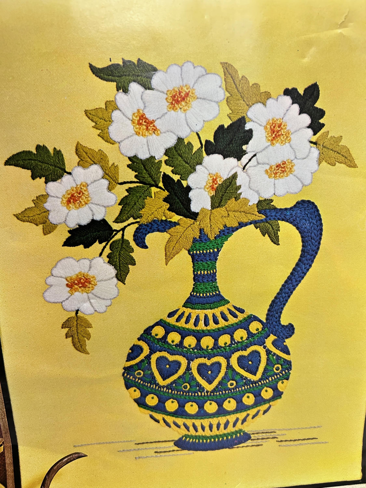 CERAMIC VASE Vintage Crewel Embroidery Kit Paragon 0619 Boho Wall Art