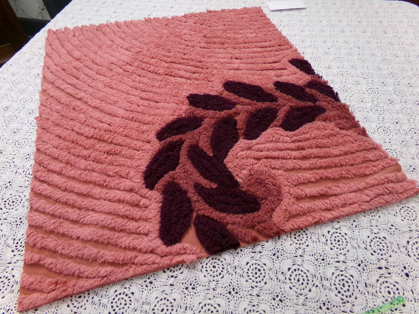 Cozy Plush Vintage Chenille Bedspread Fabric 18x21" Pc Mauve Quilting Material