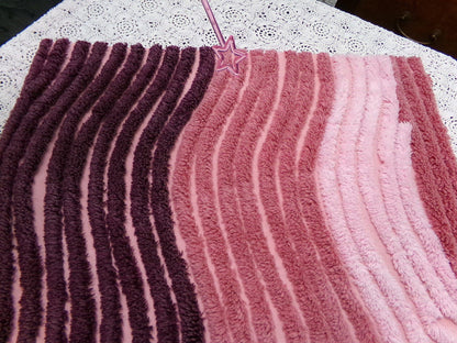 hypnotic sunkissed vintage chenille bedspread fabric pink mauve optic 16" x 25"