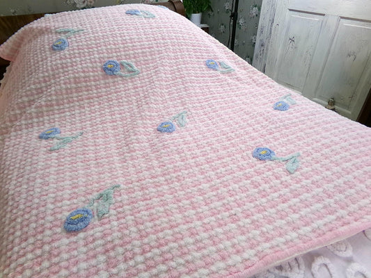 Pink Plaid Vintage Chenille Bedspread Coverlet Tossed Floral 52"W x 86"L Decorative Throw