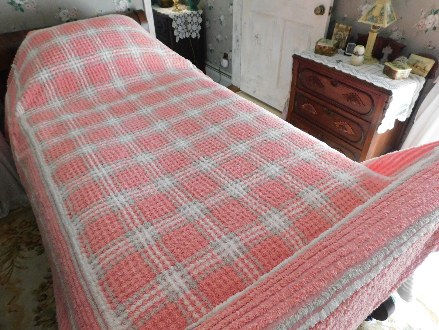 Girl Power Sassy Pink Vintage Chenille Bedspread, Grey & White Plaid, 100% Plush Cotton, TWIN Size