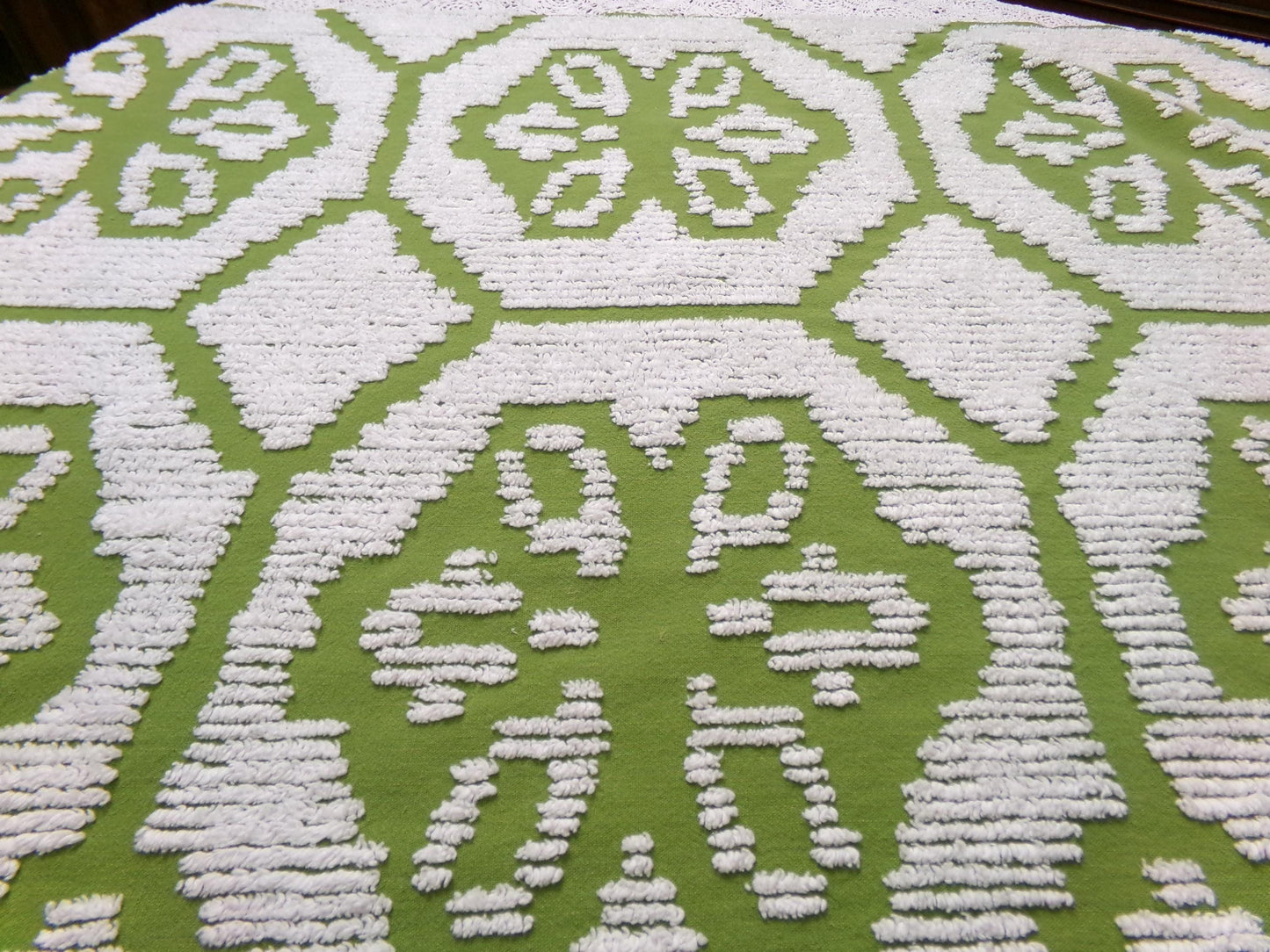 Boho Vintage Chenille Bedspread Fabric, Avocado Green White Daisy 19" x 26" cut piece
